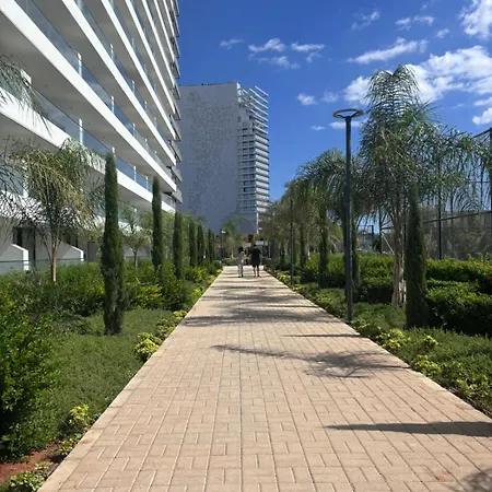 Grand Sapphire Luxury 2br Direct Pool Access E1 Agios Georgios (Famagusta)