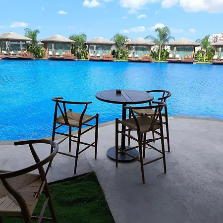 Grand Sapphire Luxury 2br Direct Pool Access E1 * Agios Georgios (Famagusta)