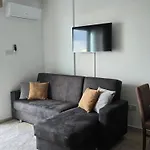 Grand Sapphire Luxury 2br Direct Pool Access E1