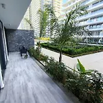 Grand Sapphire Luxury 2br Direct Pool Access E1 Διαμέρισμα Agios Georgios (Famagusta)