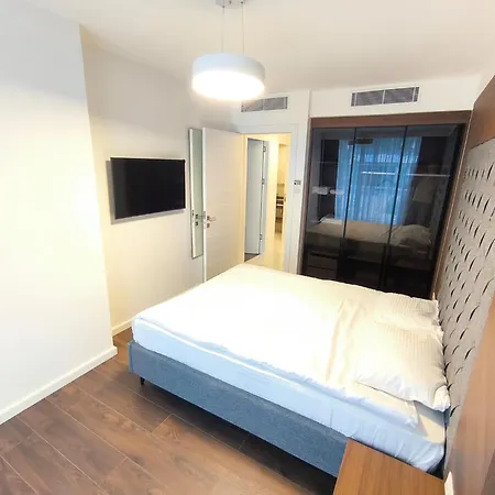 Grand Sapphire Luxury 2br Direct Pool Access E1 *